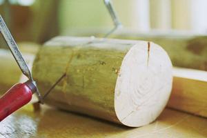 ハーフミラーの魅力と活用法：最新デザイン素材で店舗を魅力的に演出する方法