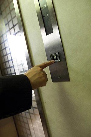 富士化工は合成樹脂パイプの会社です